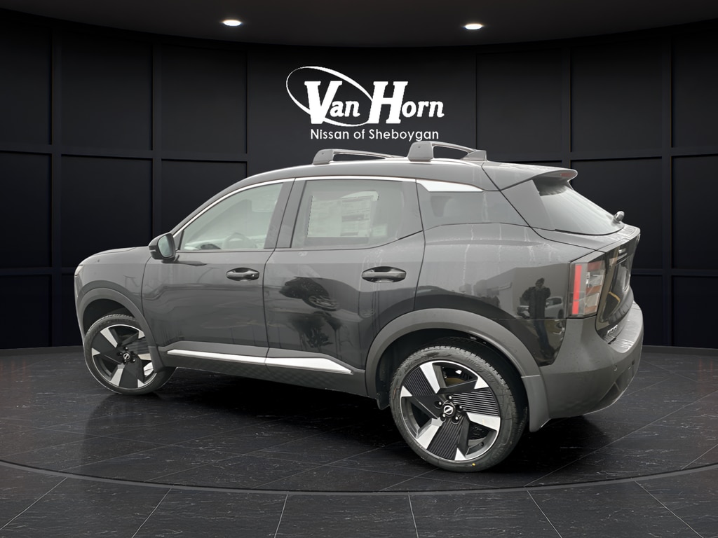 New 2026 Nissan Kicks SR SUV