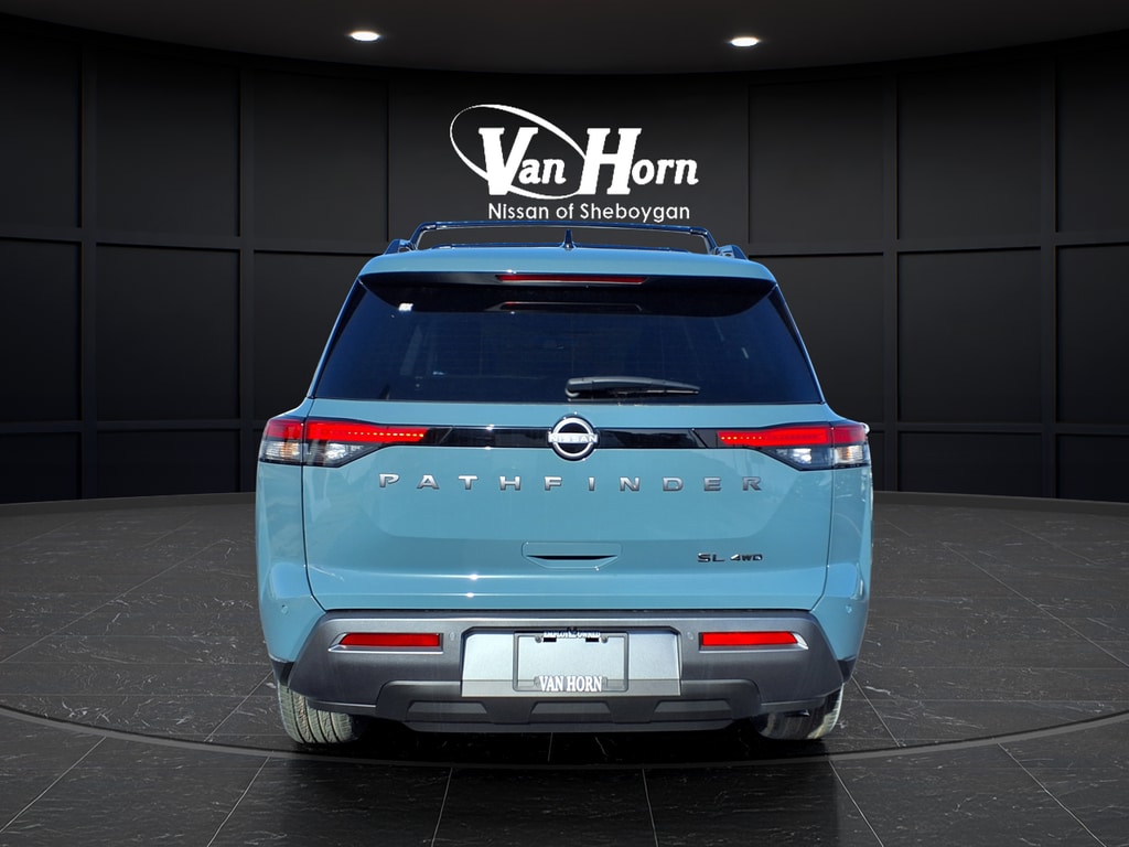 New 2026 Nissan Pathfinder SL SUV