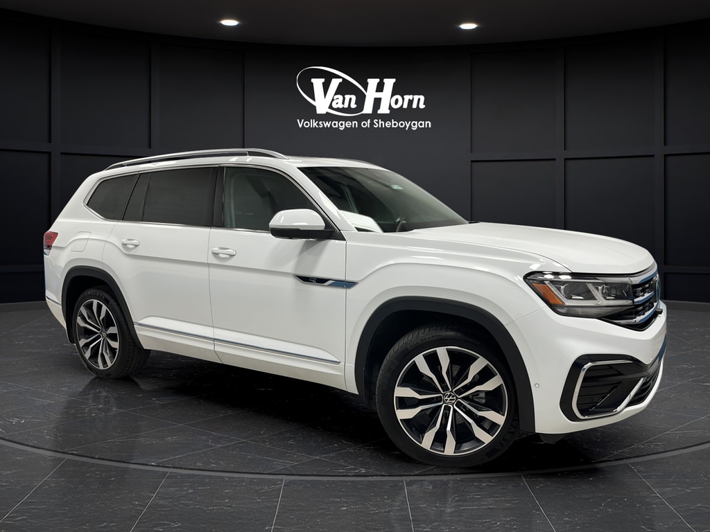 2022 Volkswagen Atlas 3.6L SEL Premium R-Line 4MOTION's photo