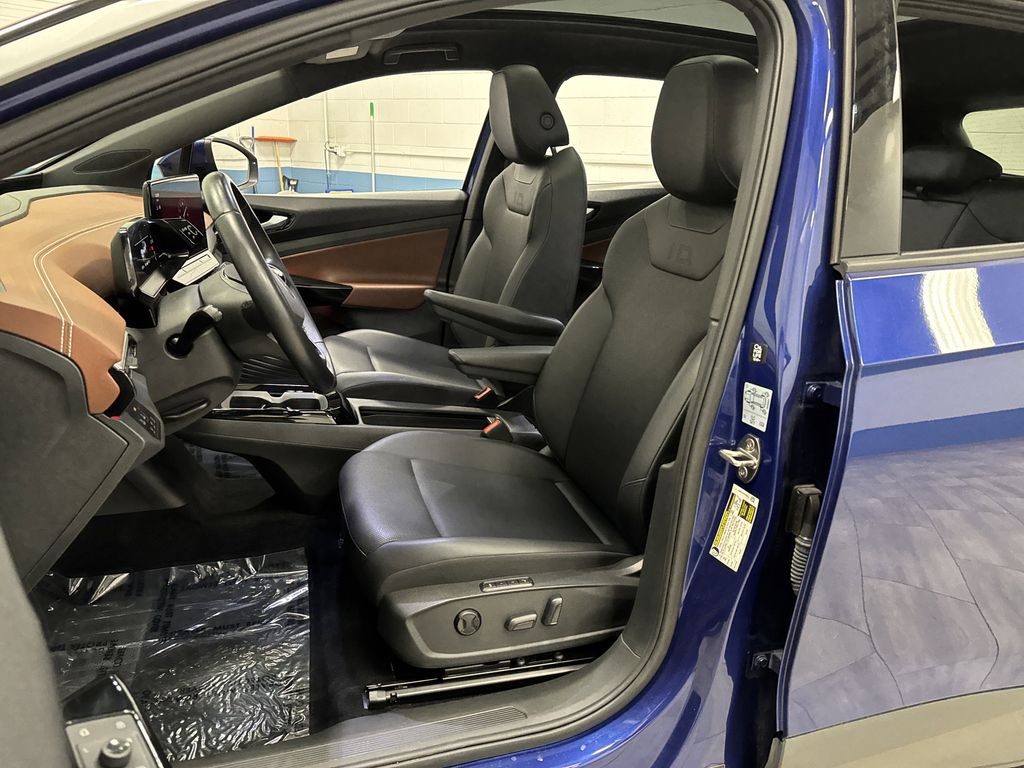 2021 Volkswagen ID.4 Pro S photo 4