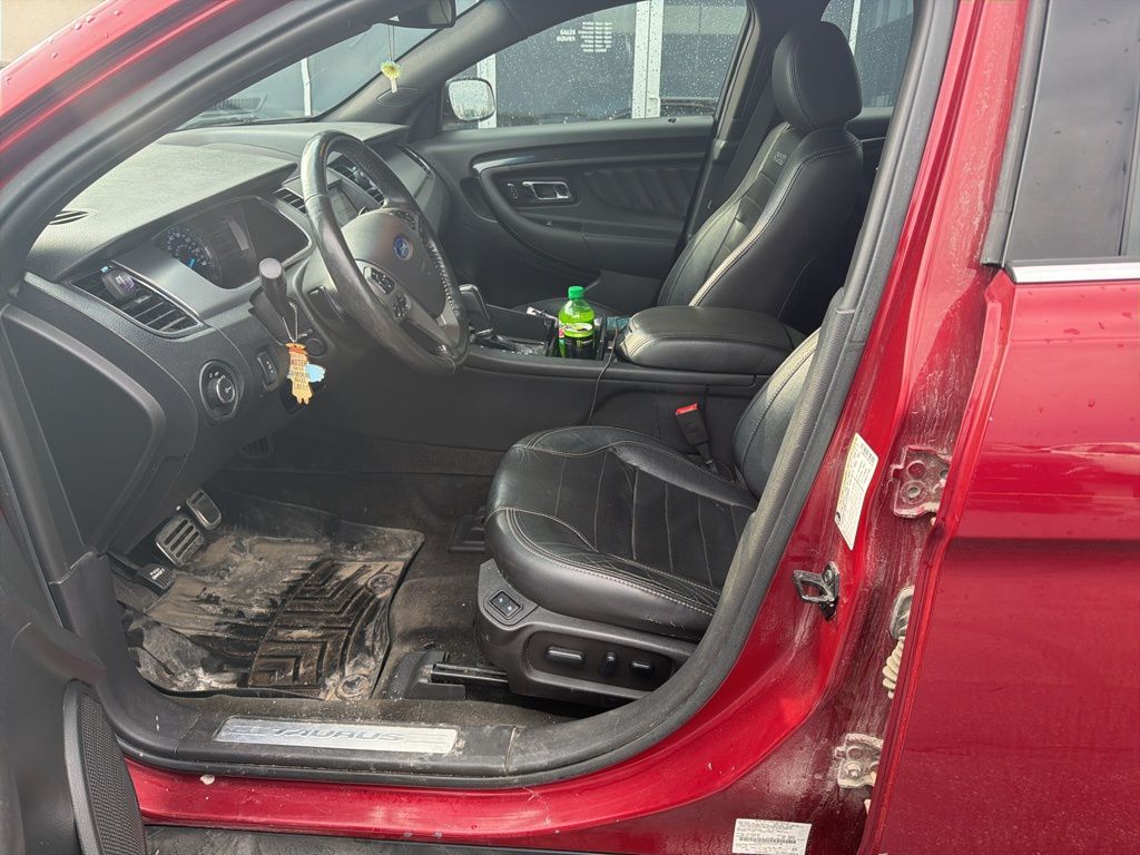 2016 Ford Taurus SHO