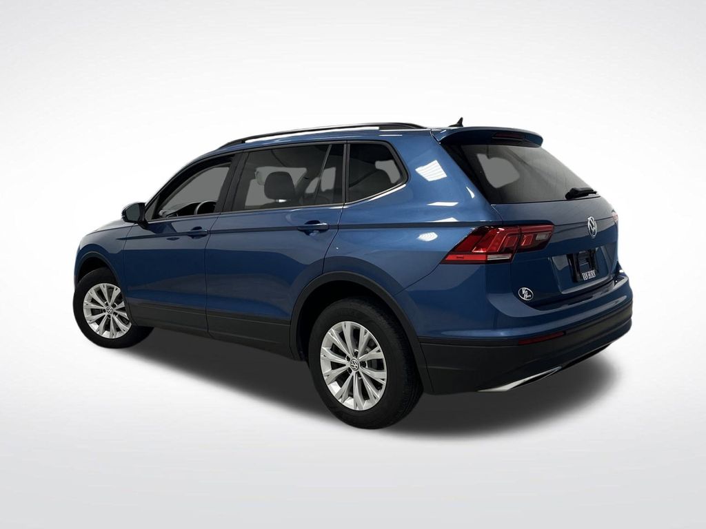2020 Volkswagen Tiguan S photo 3