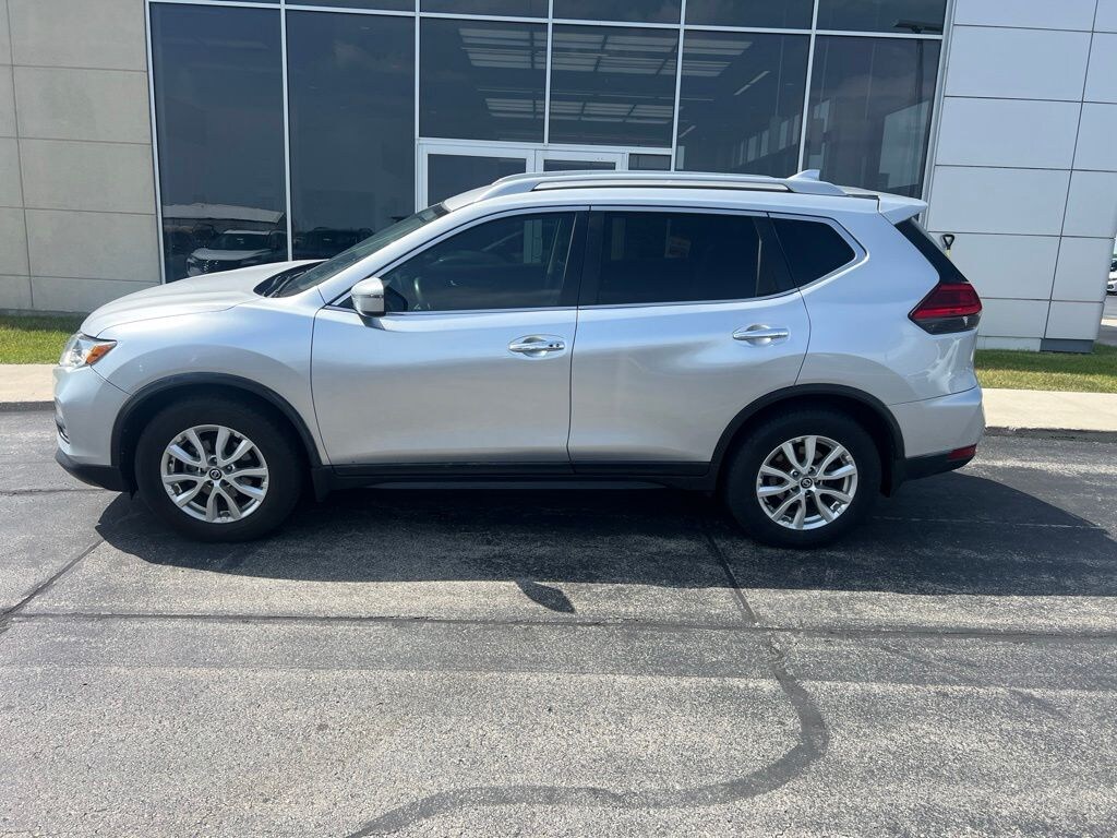 Used 2017 Nissan Rogue SV SUV