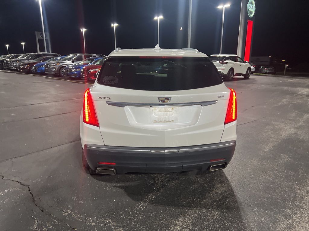 2017 Cadillac XT5 Base photo 4