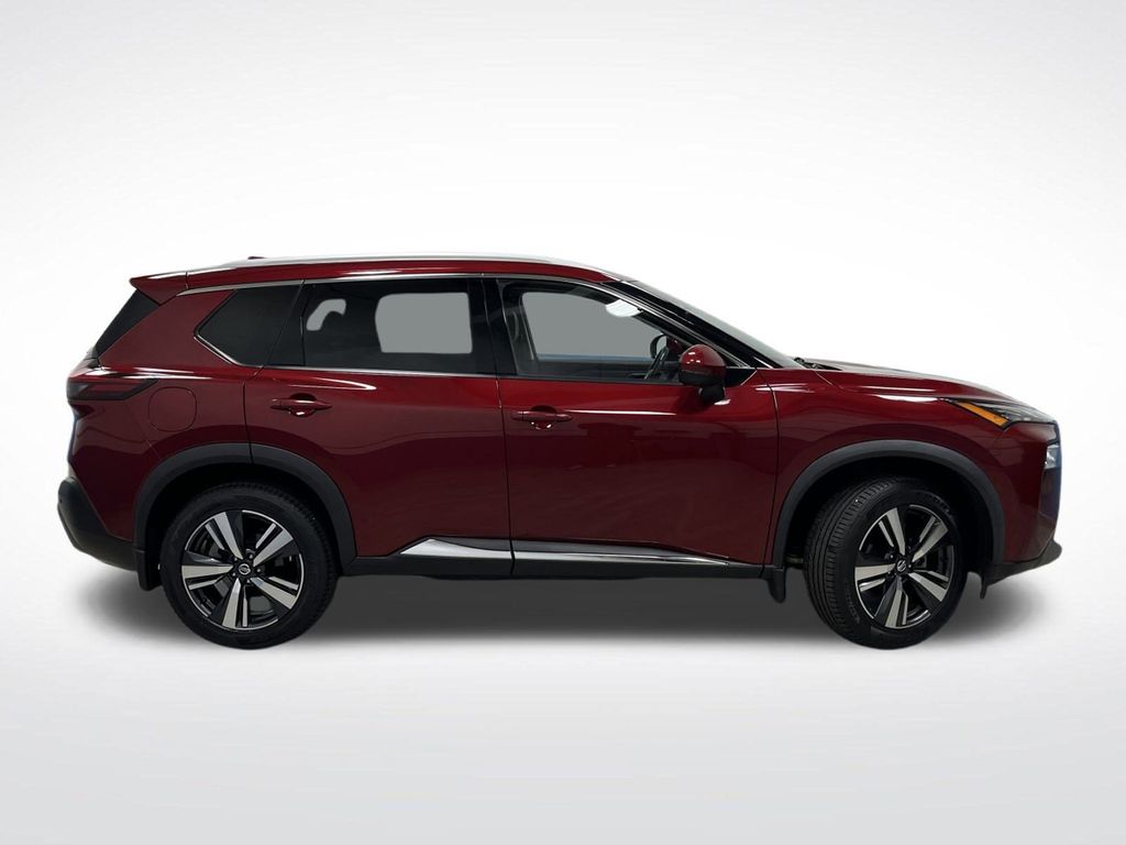 2021 Nissan Rogue SL photo 2