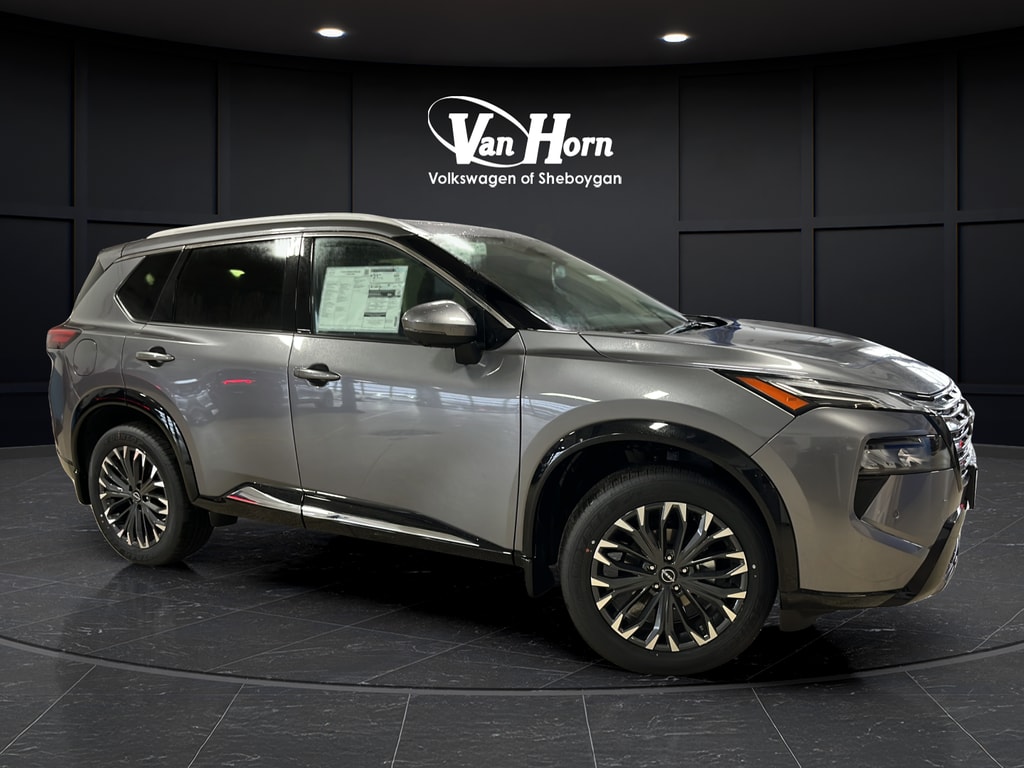 2026 Nissan Rogue Platinum AWD's photo