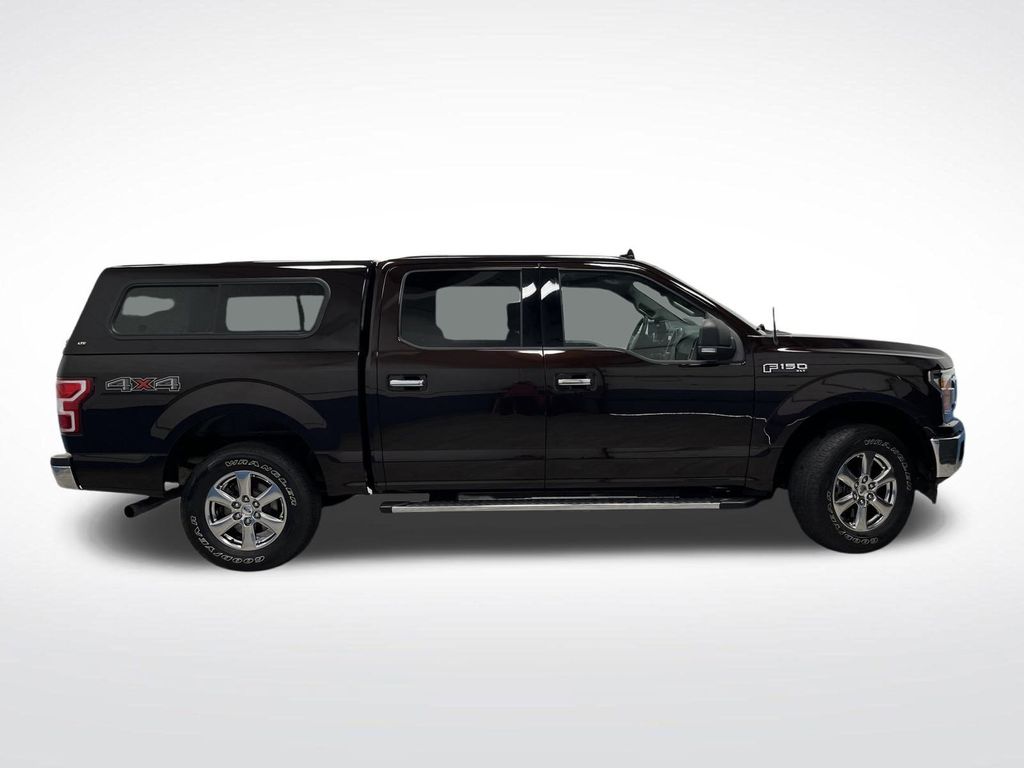 2018 Ford F-150 XLT photo 2