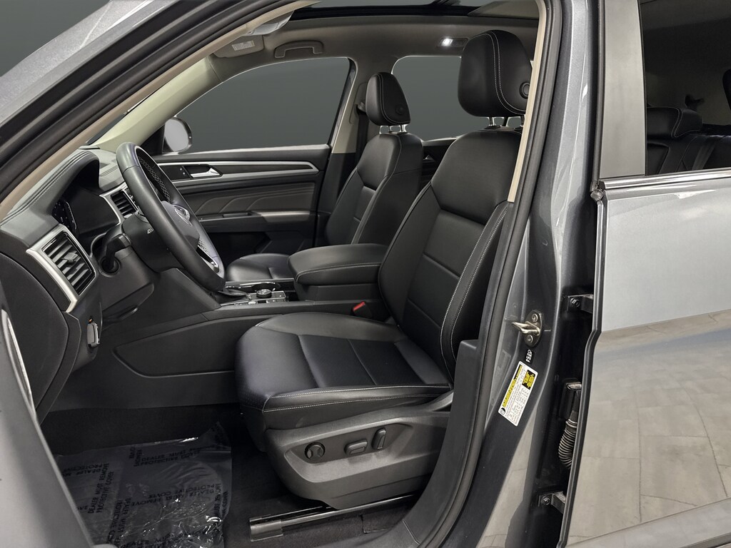 Used 2023 Volkswagen Atlas 3.6L V6 SE w/Technology SUV