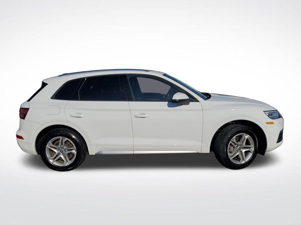 2018 Audi Q5 2.0T Premium photo 2