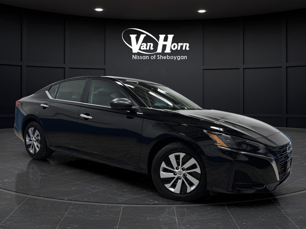 Used 2025 Nissan Altima S Sedan