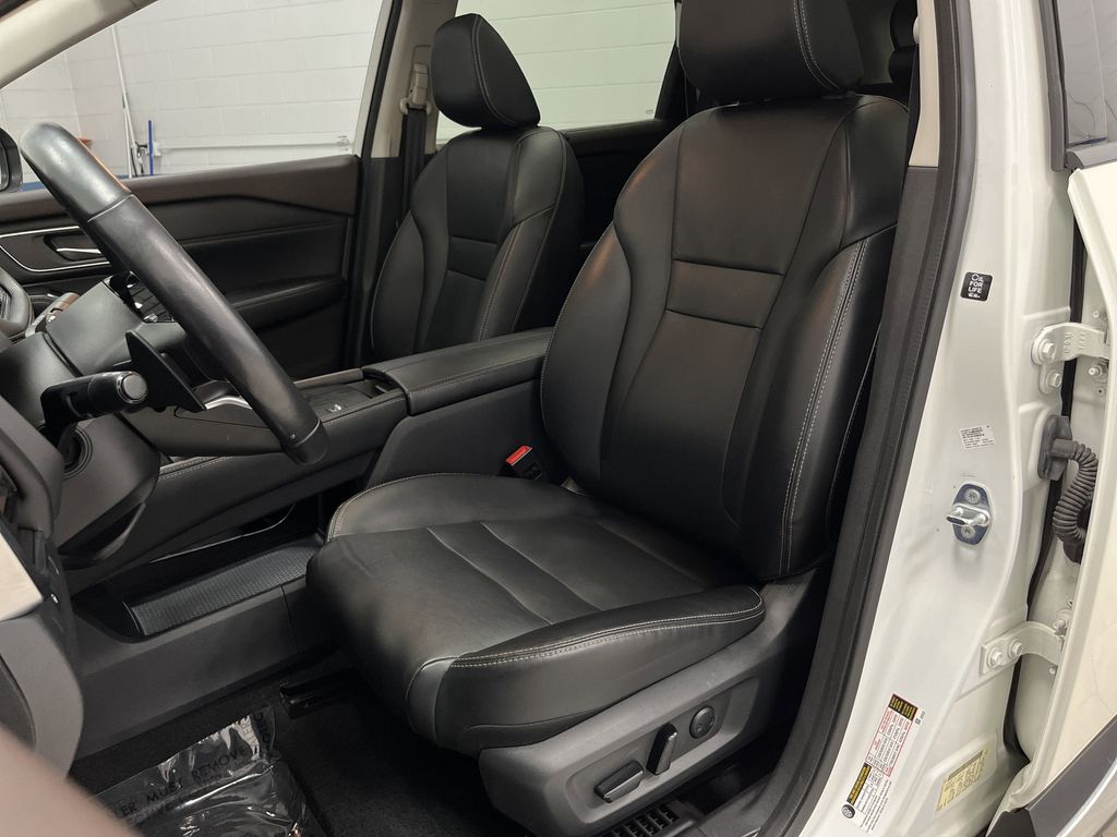 2021 Nissan Rogue SL photo 4