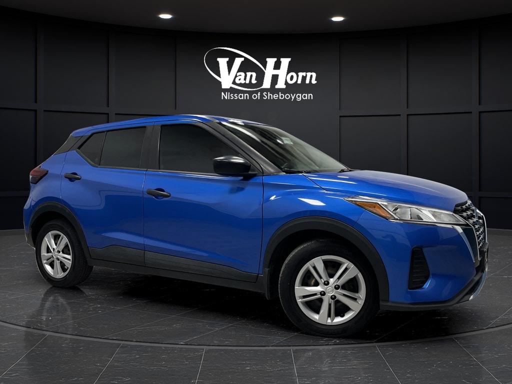 Used 2021 Nissan Kicks S SUV