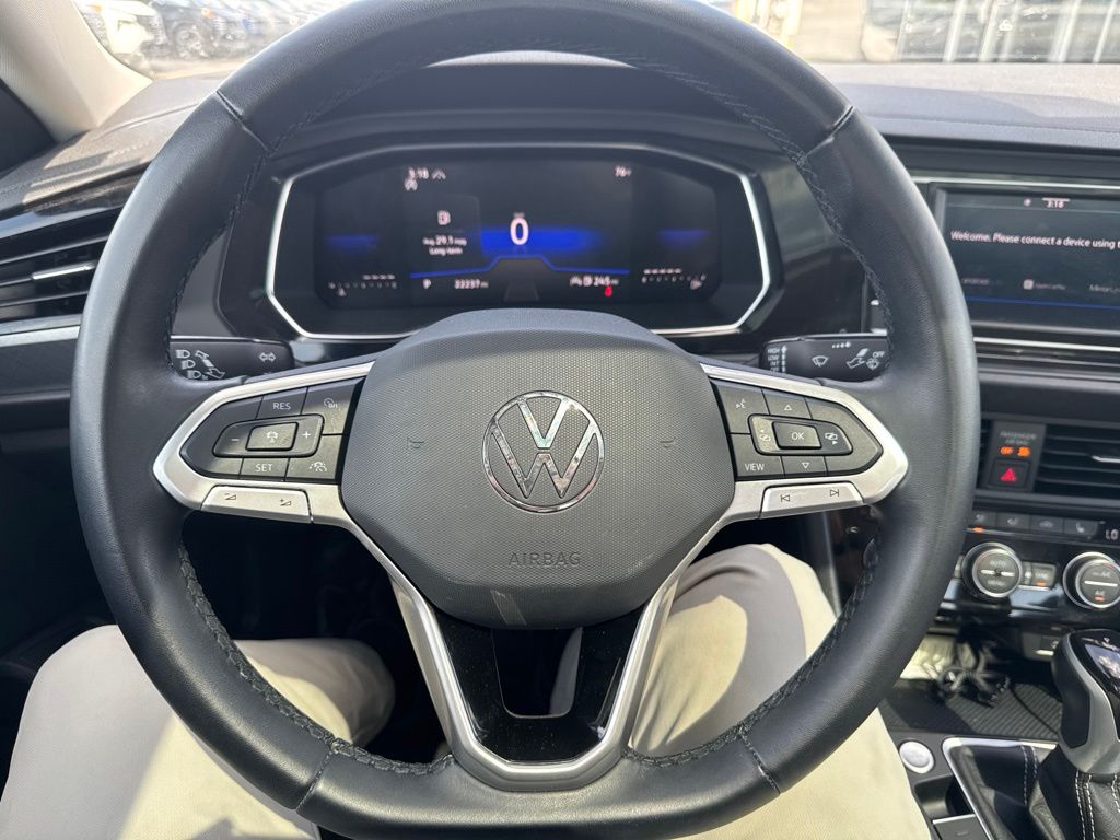 3VW7M7BU4PM026410