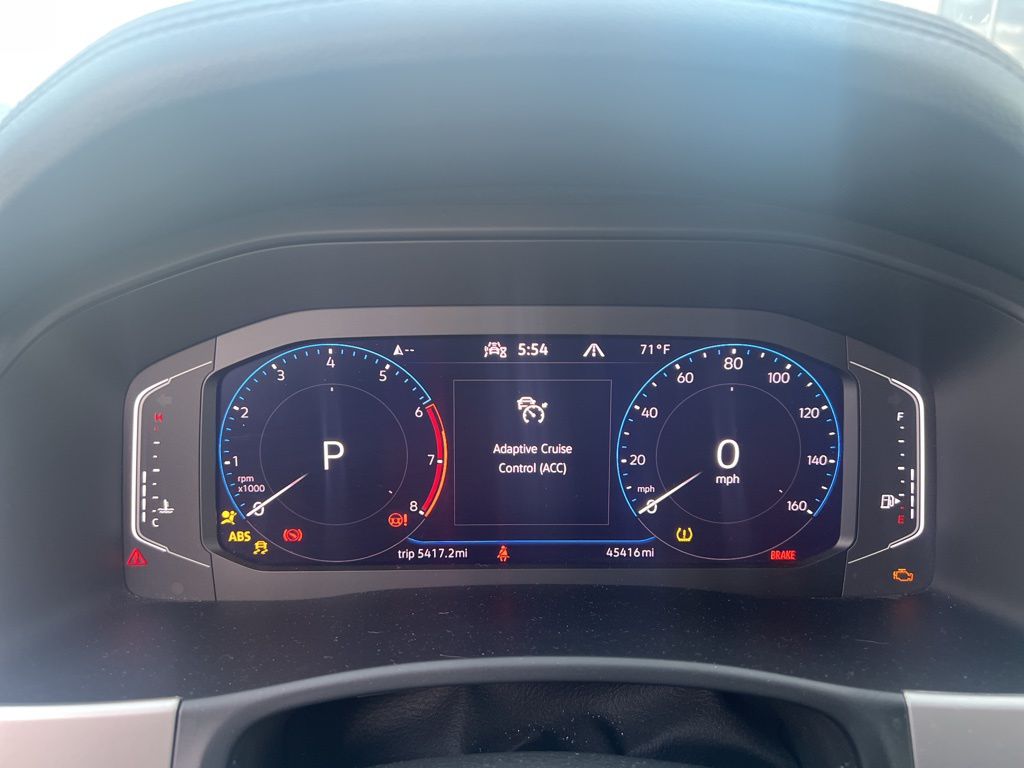 2021 Volkswagen Atlas SEL photo 3