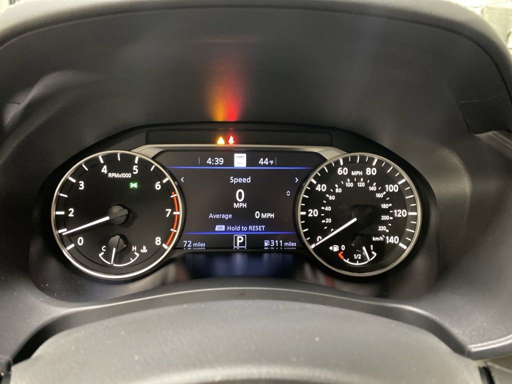 2025 Nissan Altima SL photo 2