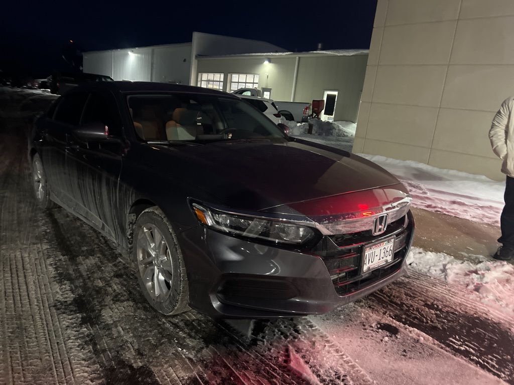 2019 Honda Accord LX's photo