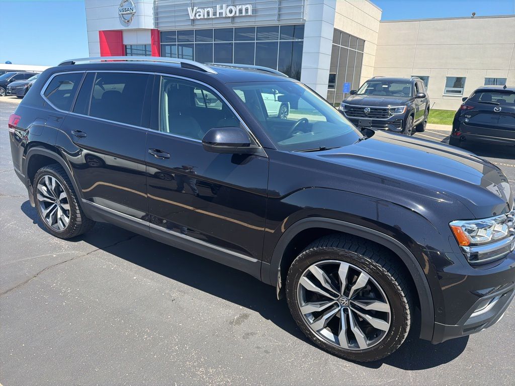 2019 Volkswagen Atlas 3.6L V6 SEL Premium Tiptronic 4MOTION's photo
