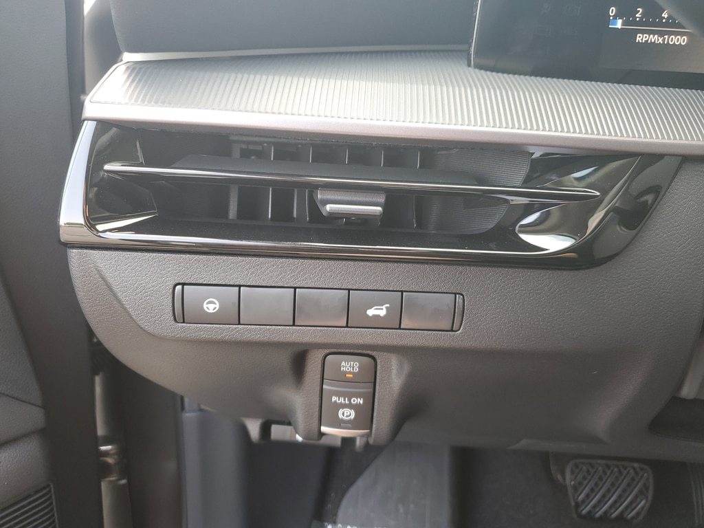 2025 Nissan Murano SV - Photo 24