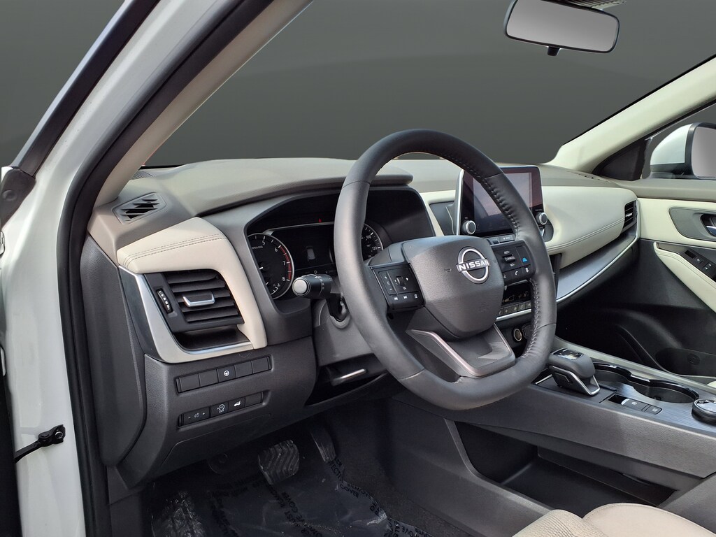 Used 2025 Nissan Rogue SV SUV