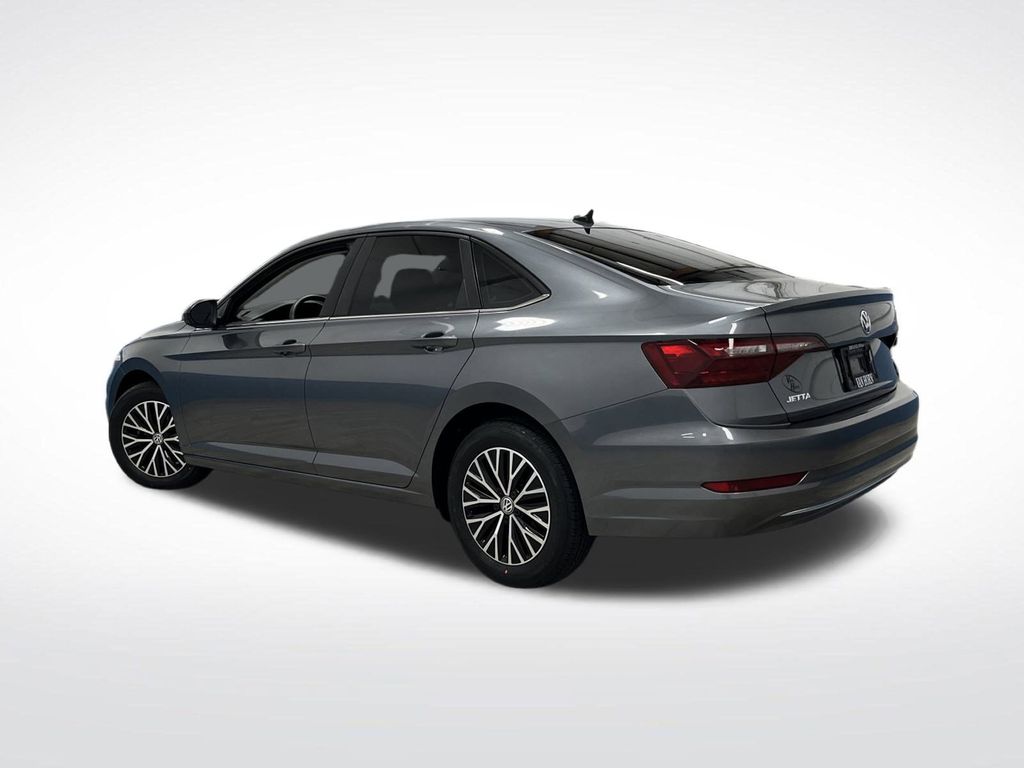2021 Volkswagen Jetta 1.4T R-Line photo 2