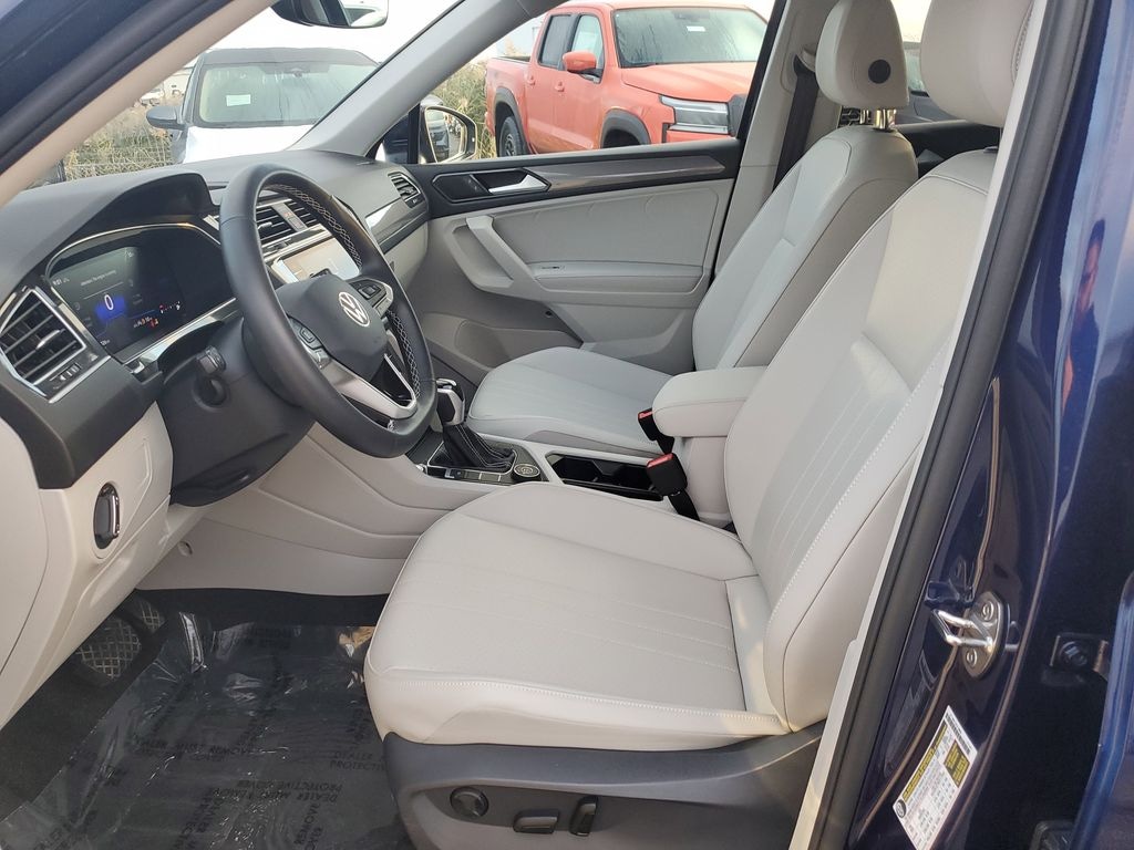 Certified 2024 Volkswagen Tiguan 2.0T SE SUV
