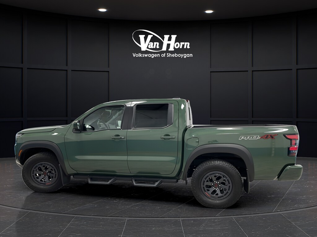 Used 2025 Nissan Frontier PRO-4X Truck