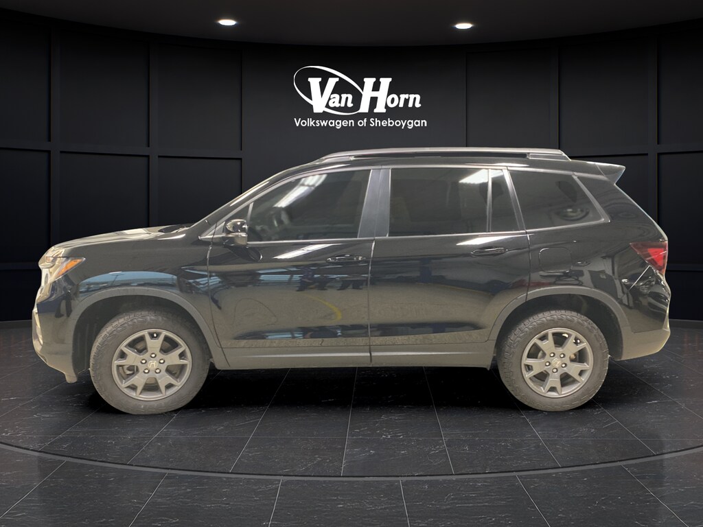 Used 2025 Honda Passport TrailSport SUV