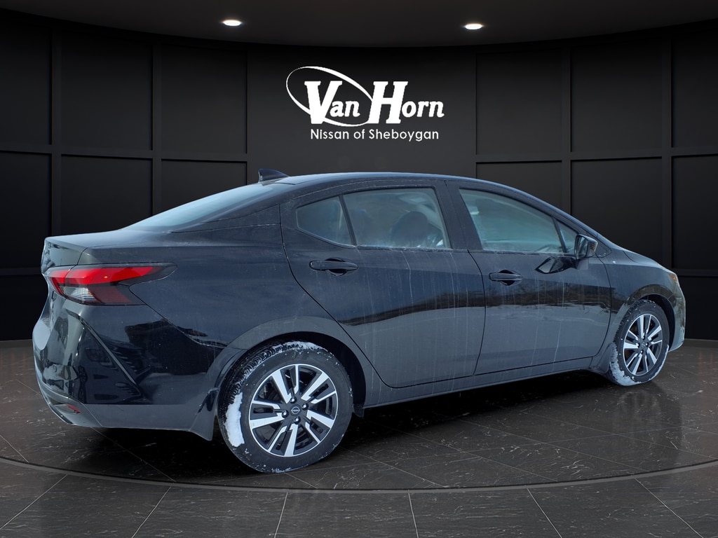 New 2025 Nissan Versa 1.6 SV Sedan