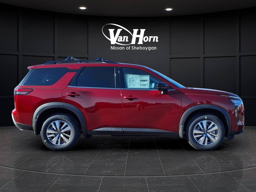 New 2026 Nissan Pathfinder SL SUV