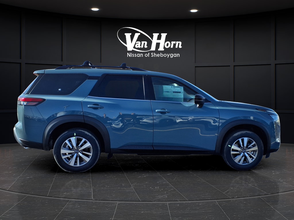 New 2026 Nissan Pathfinder SL SUV