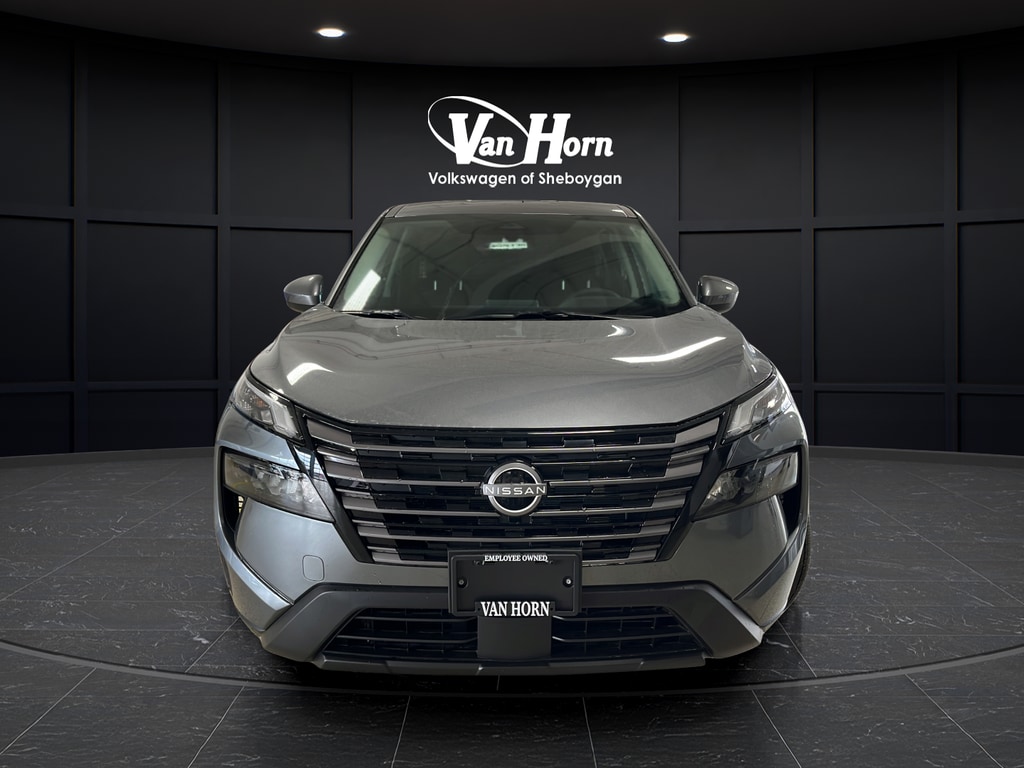 New 2026 Nissan Rogue SV SUV
