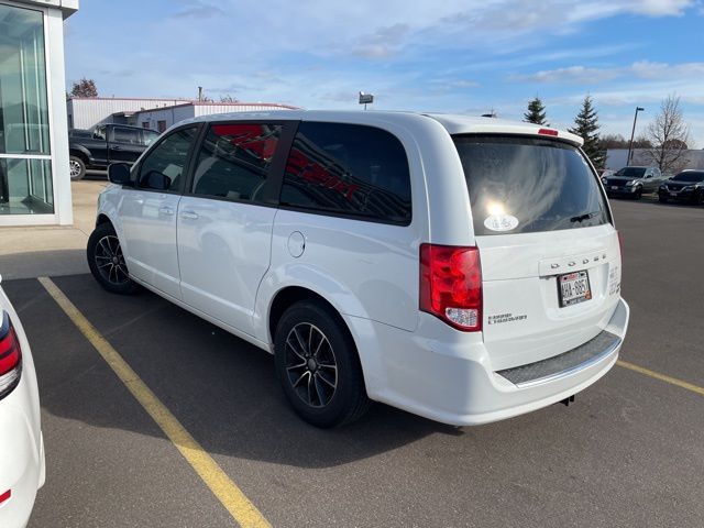 2019 Dodge Grand Caravan GT photo 2