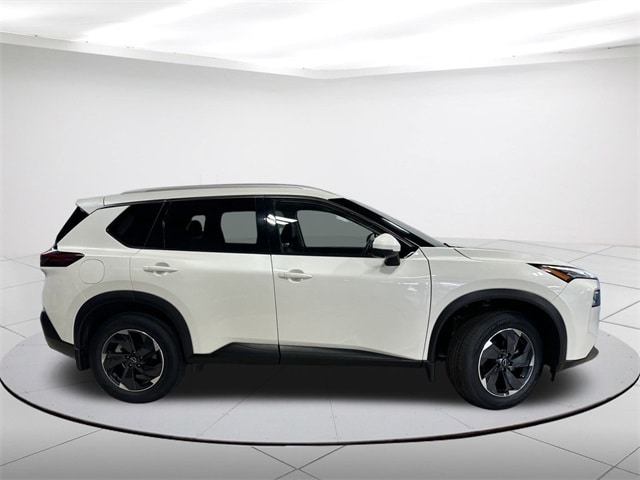 Used 2021 Nissan Rogue SV with VIN 5N1AT3BB4MC850077 for sale in Stevens Point, WI