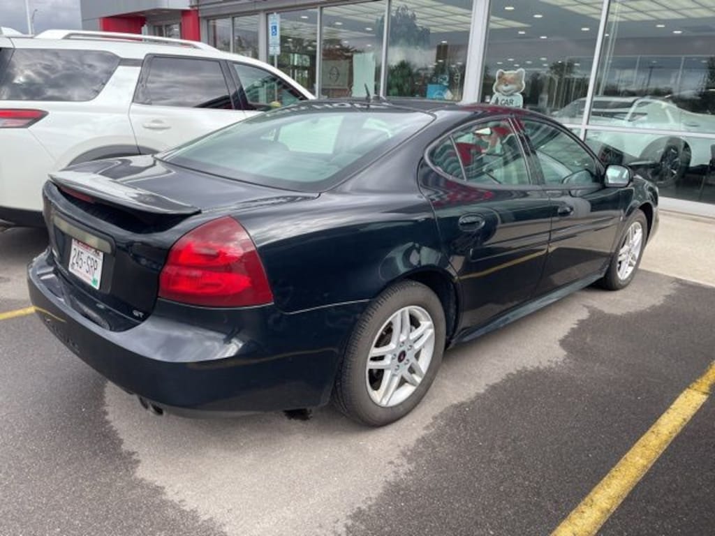 Used 2006 Pontiac Grand Prix GT Sedan