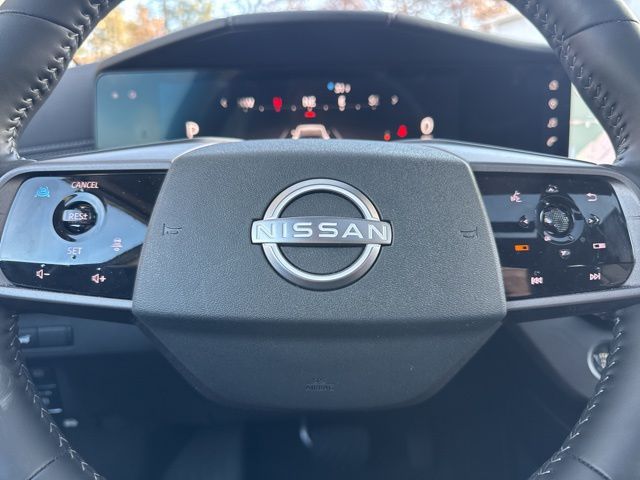 2025 Nissan Murano SL photo 2