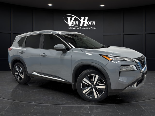 2021 Nissan Rogue SL FWD's photo