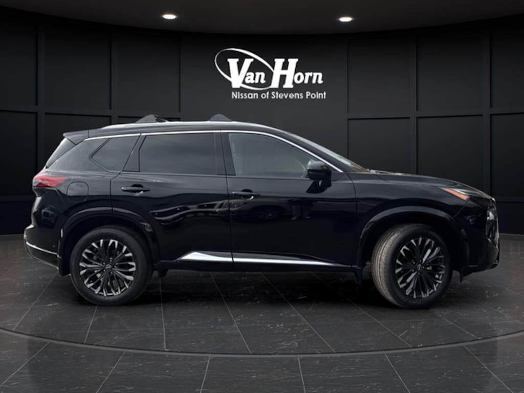 New 2026 Nissan Rogue Platinum SUV