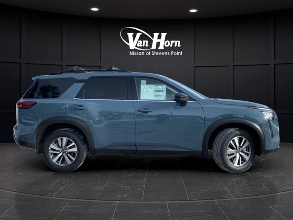 New 2026 Nissan Pathfinder SL SUV