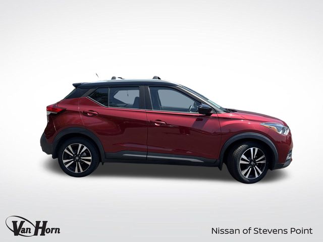 Used 2020 Nissan Kicks SR with VIN 3N1CP5DVXLL516226 for sale in Stevens Point, WI