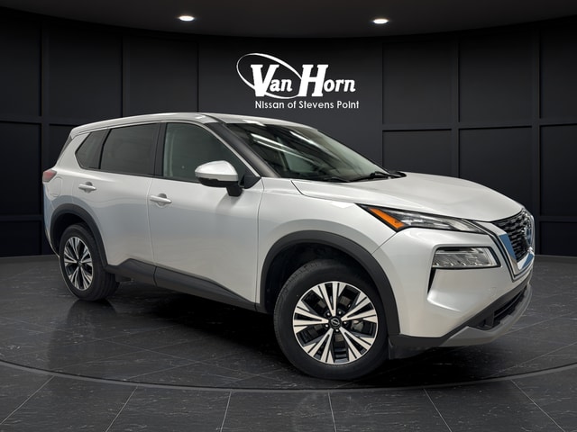 2022 Nissan Rogue SV AWD's photo