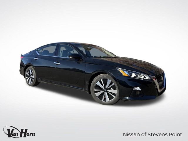 2022 Nissan Altima SL