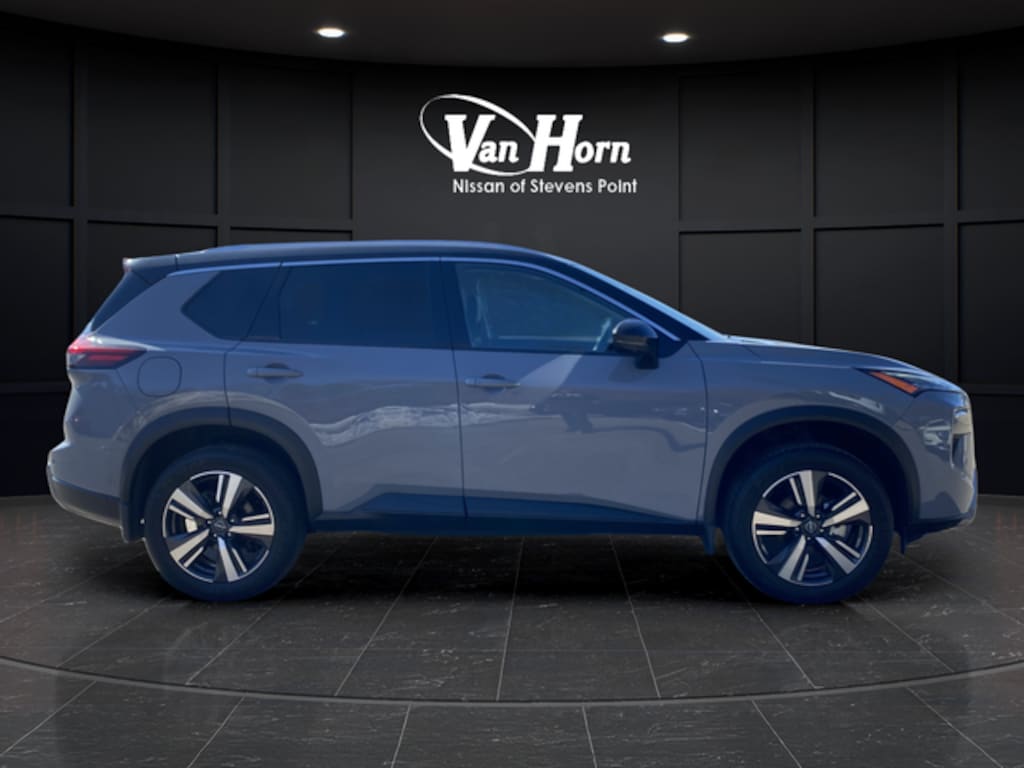 Used 2024 Nissan Rogue SL SUV