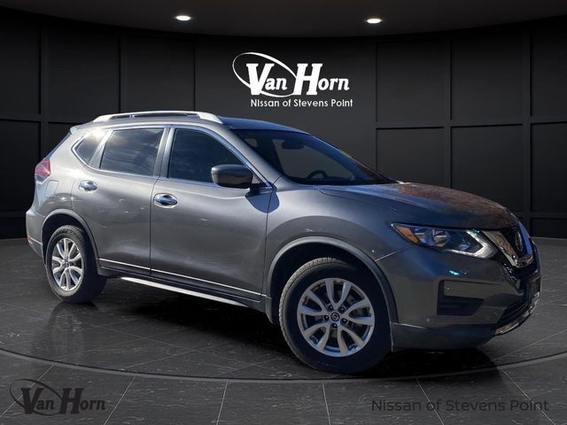 2019 Nissan Rogue S's photo
