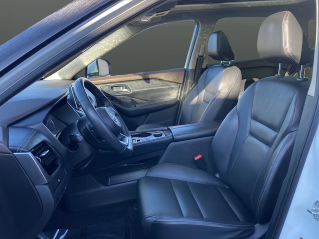 Used 2023 Nissan Rogue SL SUV