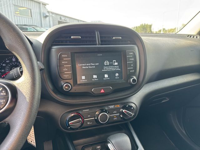 2020 Kia Soul LX photo 4
