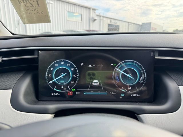 2022 Hyundai Tucson Hybrid Limited photo 3