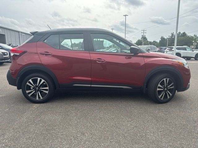 Used 2019 Nissan Kicks SR with VIN 3N1CP5CU0KL538484 for sale in Stevens Point, WI