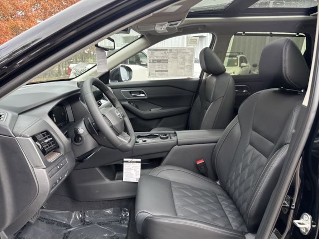 New 2026 Nissan Rogue Platinum SUV