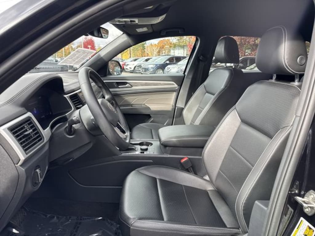 Used 2022 Volkswagen Atlas Cross Sport 2.0T SE SUV