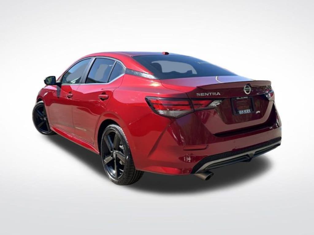Used 2021 Nissan Sentra SR Sedan